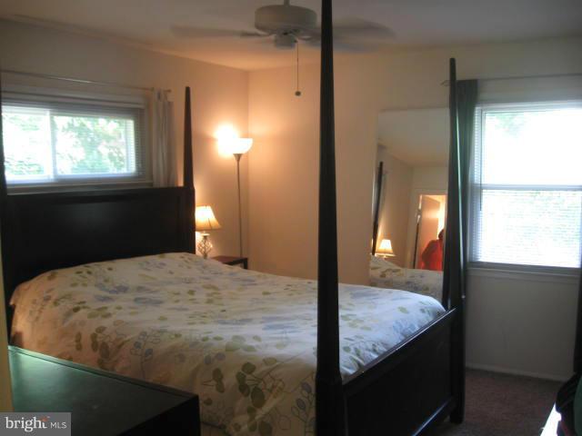 7912 Greeley Boulevard Springfield, VA 22152 - Photo 23 of 29 Bedroom (Master)