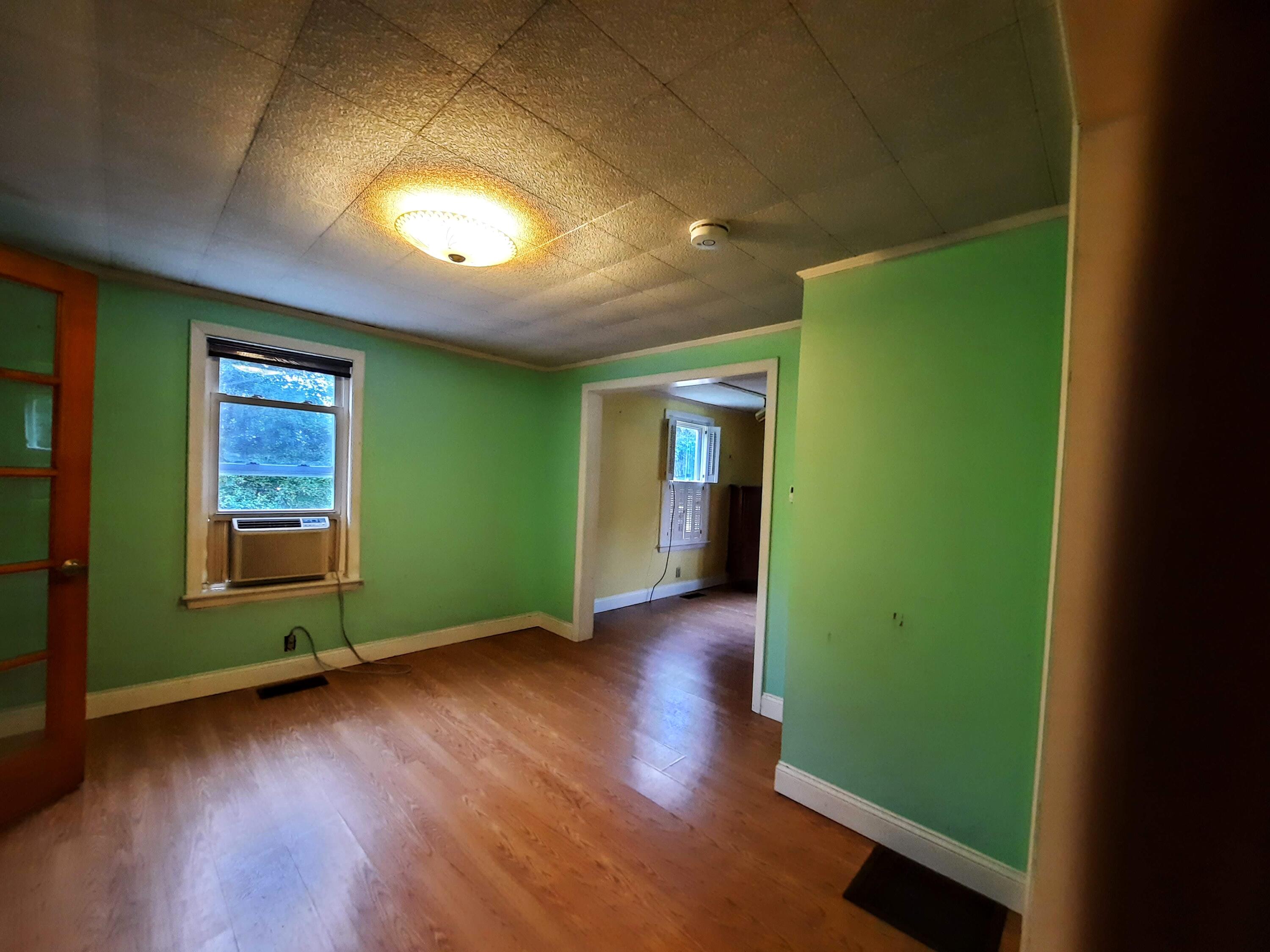 1233 State Street Bangor, ME 04401 - Photo 8 of 25 20210915_144218