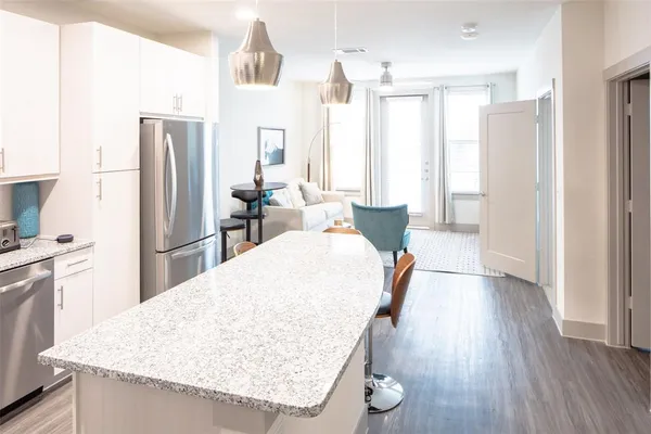 $1,299 | 3383 Cedarplaza Lane, Unit 305, Dallas, TX 75235