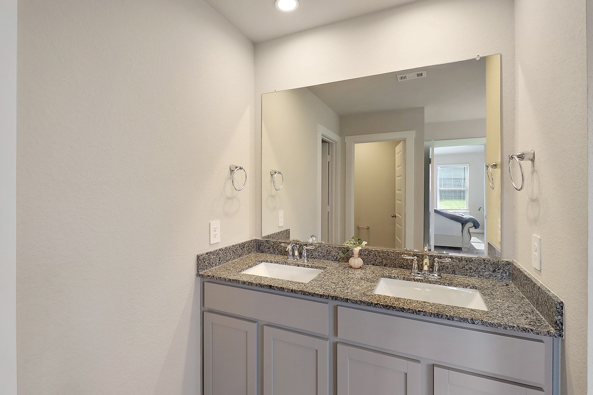 127 Walnut Hl Court Anahuac, TX 77514 - Photo 23 of 28