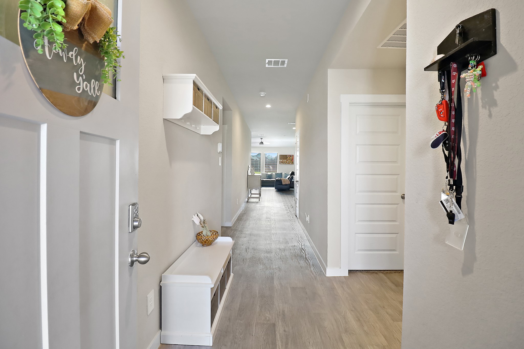 127 Walnut Hl Court Anahuac, TX 77514 - Photo 5 of 28