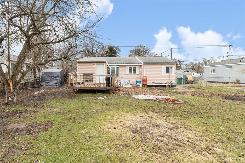 4136 Beryl Road Flint, MI 48504 - Photo 19 of 20