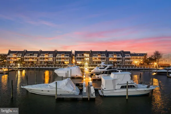 $795,000 | 1304 Harbour Cove, Somers Point, NJ 08244