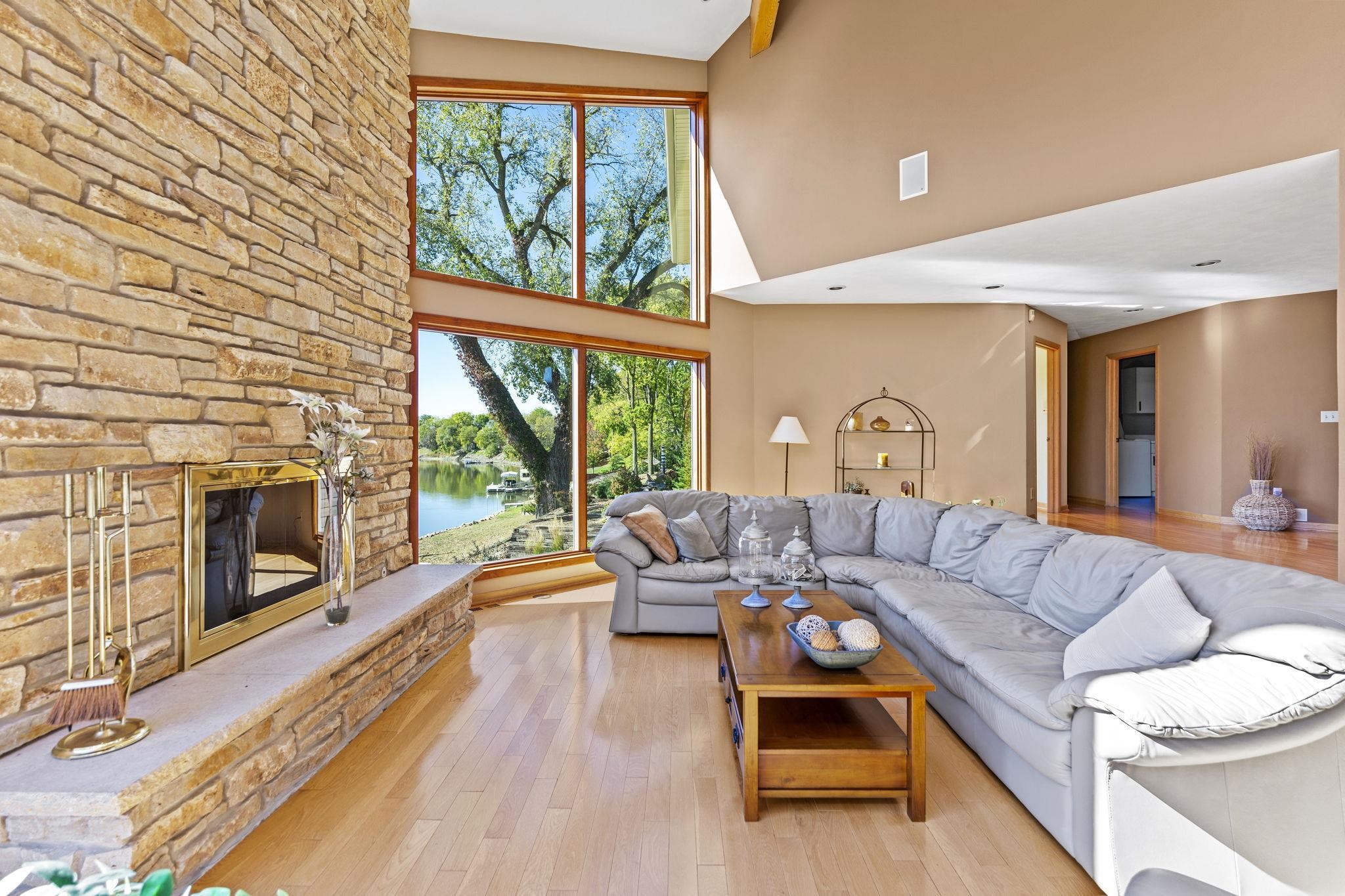 9802 Rivers Bend Drive Roscoe, IL 61073 - Photo 12 of 46