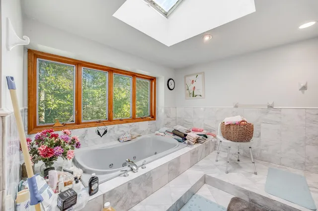 $625,000 | 6118 Highway 48, Lawrenceburg, IN 47025