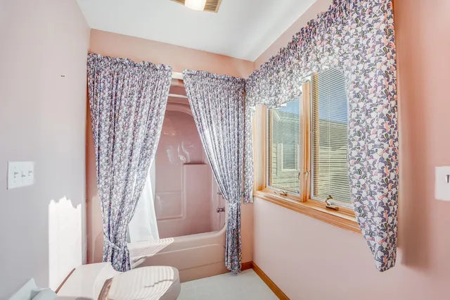 $625,000 | 6118 Highway 48, Lawrenceburg, IN 47025