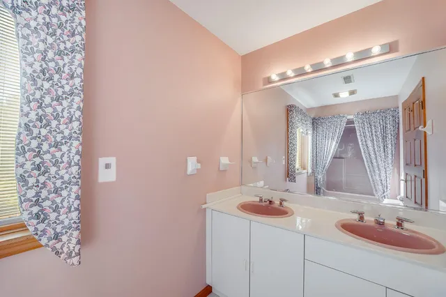 $625,000 | 6118 Highway 48, Lawrenceburg, IN 47025