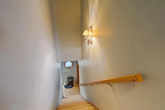 $625,000 | 6118 Highway 48, Lawrenceburg, IN 47025