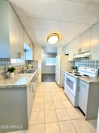 $68,900 | 2434 East Main Street, Unit 3, Mesa, AZ 85213