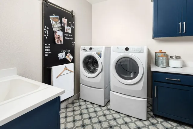 $875,000 | 4163 Aura Way, Rancho Cordova, CA 95742