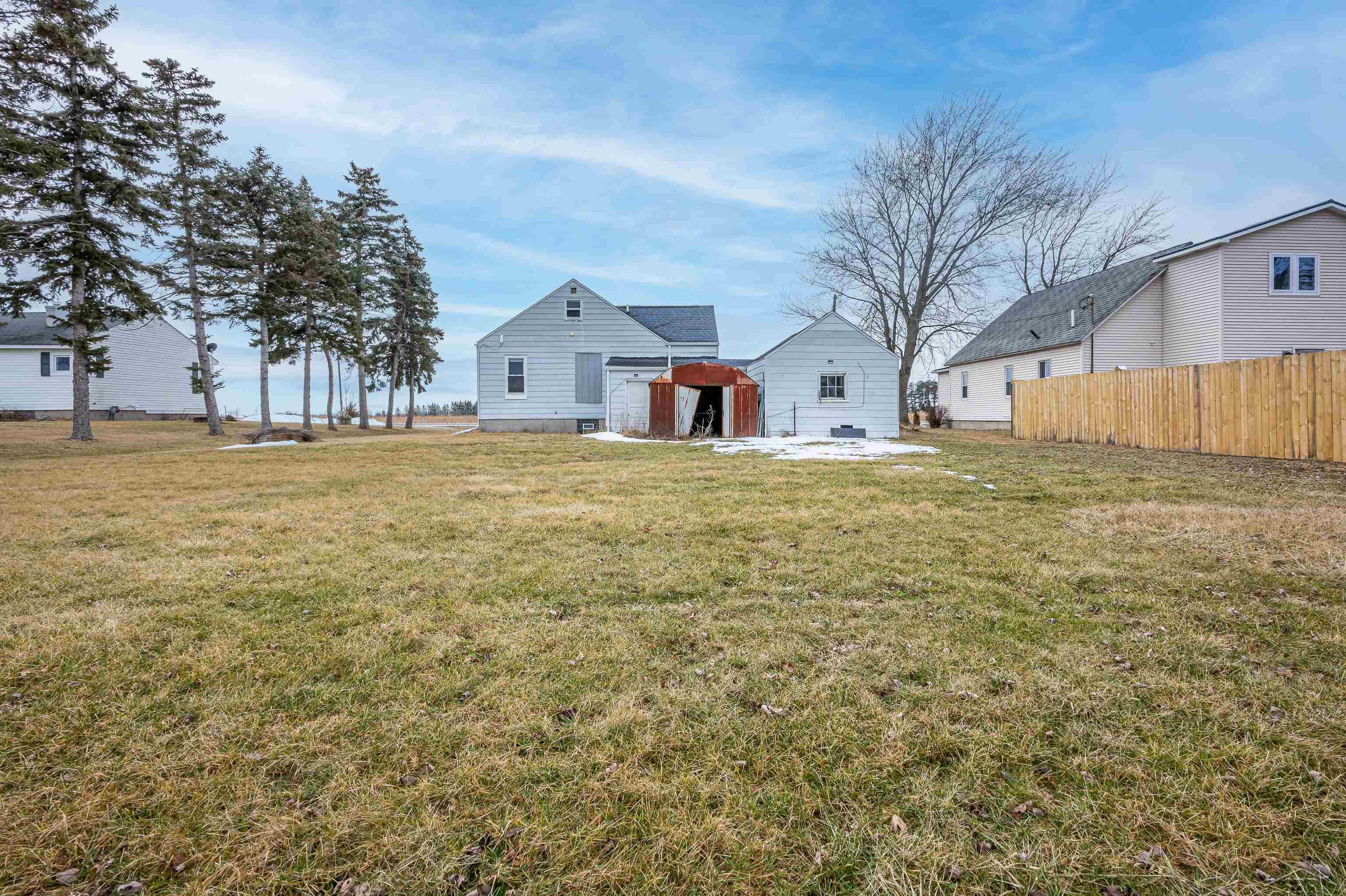 1581 South Tuscola Road Munger, MI 48747 - Photo 6 of 47 50167872-776c522d-2d2f-4056-806e-c0f4307e302a.JPG