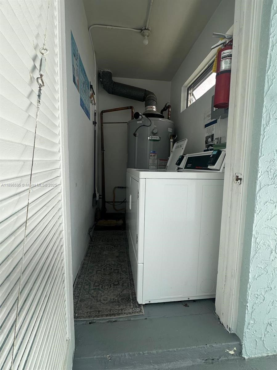 9848 Marina Boulevard, Unit 811 Boca Raton, FL 33428 - Photo 75 of 87 a view of a storage & utility room