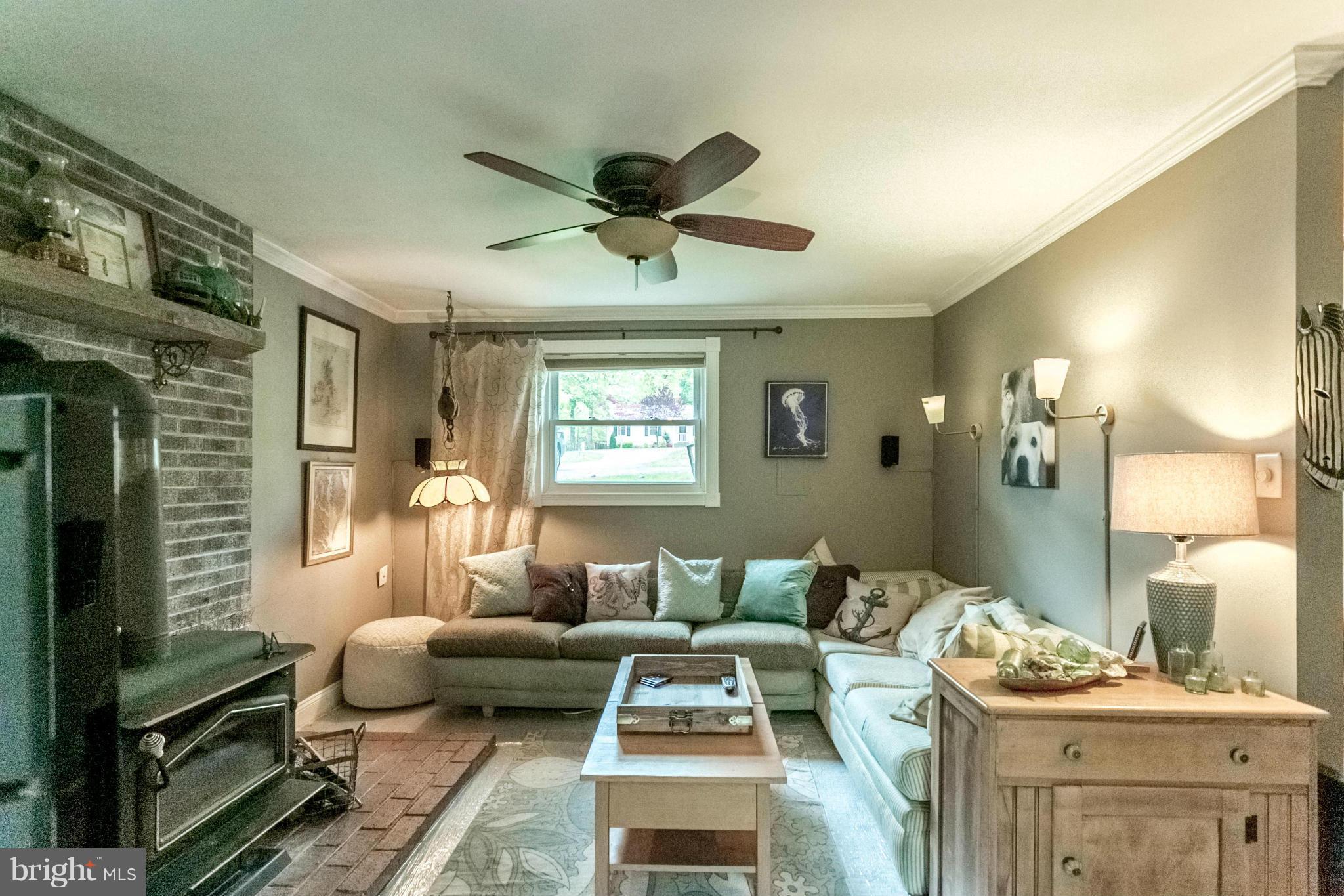 1174 Calvert Beach Road St. Leonard, MD 20685 - Photo 6 of 27 Family Room