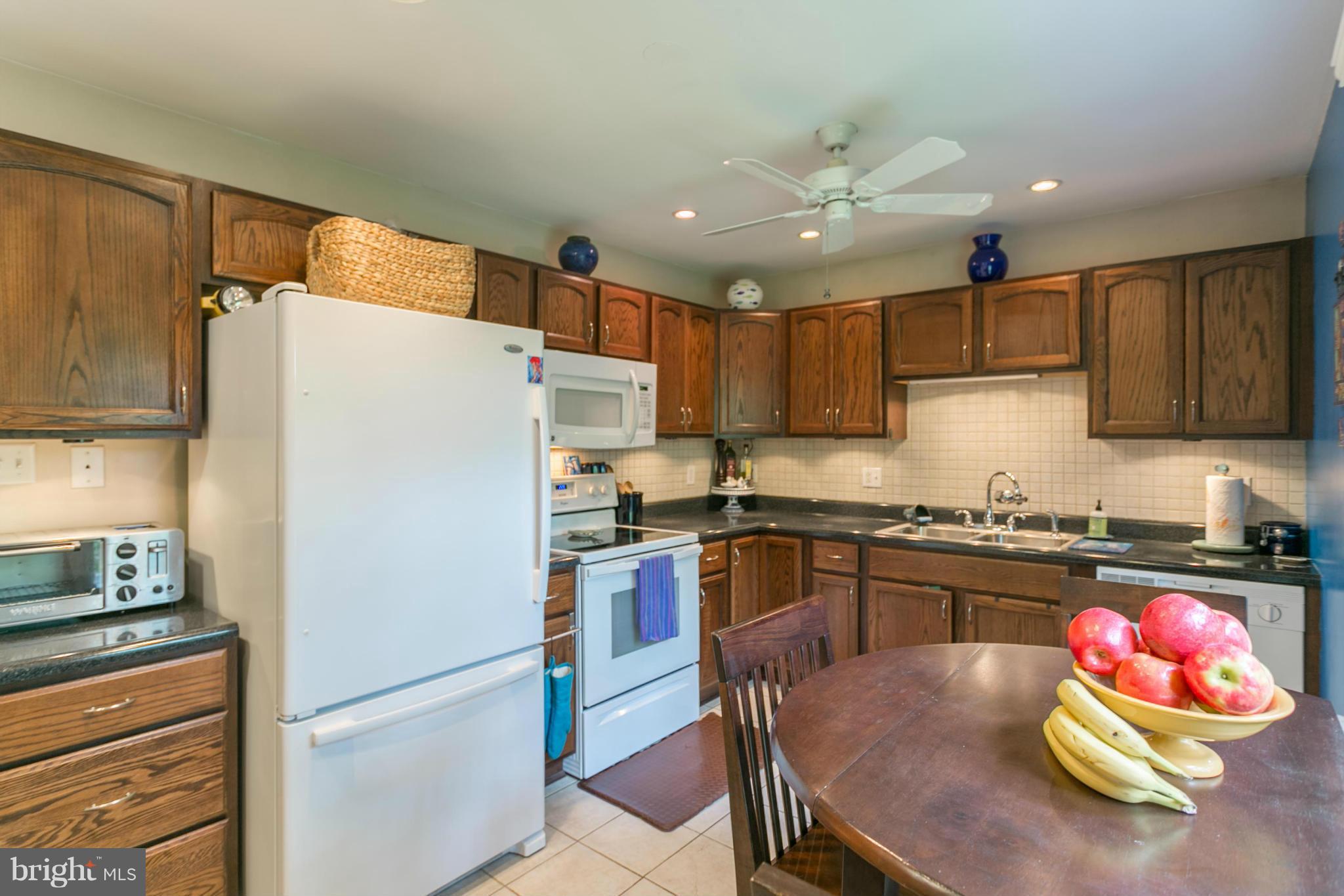 1174 Calvert Beach Road St. Leonard, MD 20685 - Photo 7 of 27 Kitchen