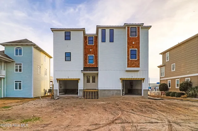 $2,550,000 | 121 Sound Drive, Atlantic Beach, NC 28512