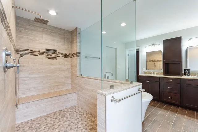 $449,000 | 427 Bradford Place, Bolingbrook, IL 60490