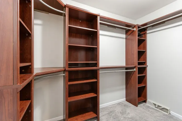 $449,000 | 427 Bradford Place, Bolingbrook, IL 60490