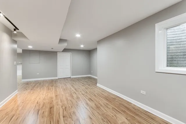 $449,000 | 427 Bradford Place, Bolingbrook, IL 60490