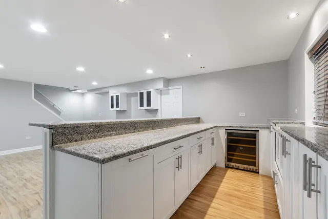 $449,000 | 427 Bradford Place, Bolingbrook, IL 60490