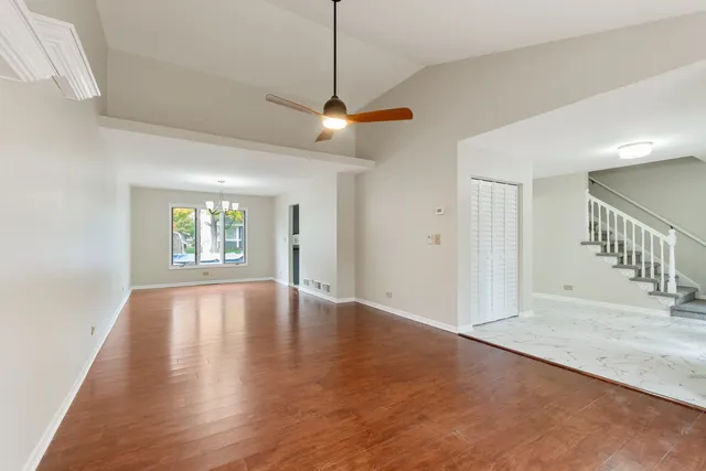 $449,000 | 427 Bradford Place, Bolingbrook, IL 60490