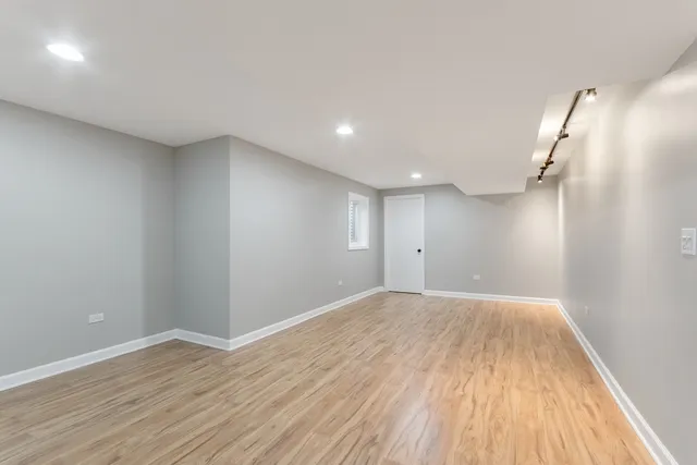 $449,000 | 427 Bradford Place, Bolingbrook, IL 60490