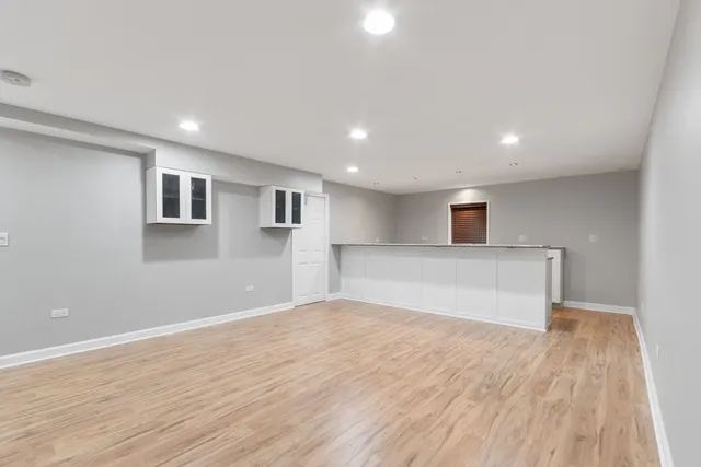 $449,000 | 427 Bradford Place, Bolingbrook, IL 60490