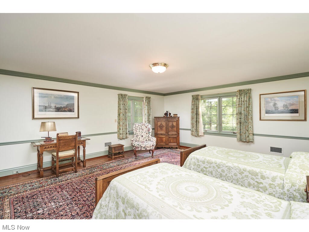 2020 Stockbridge Road Akron, OH 44313 - Photo 23 of 35