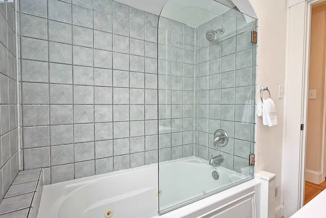 $688,000 | 3044 58th Avenue, Oakland, CA 94605