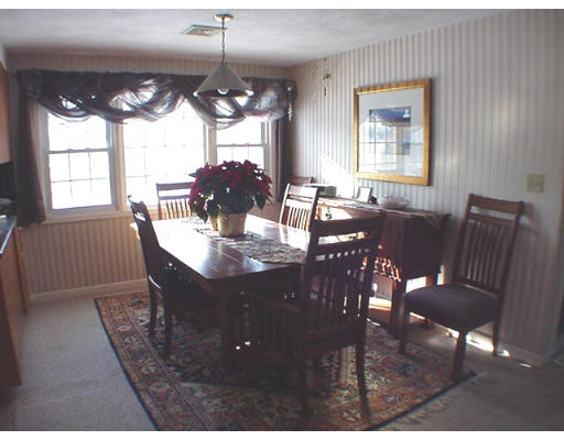 63 Clarence Road Bellingham, MA 02019 - Photo 2 of 5 Gallery Image 2