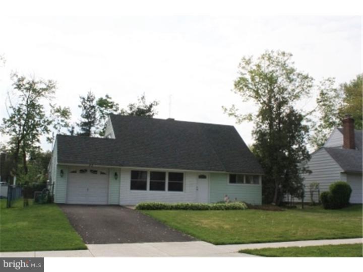 37 Prunewood Road Levittown, PA 19056 - Photo 2 of 19 Gallery Image 2