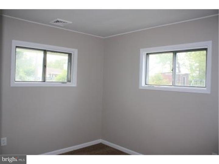 37 Prunewood Road Levittown, PA 19056 - Photo 11 of 19 Gallery Image 11