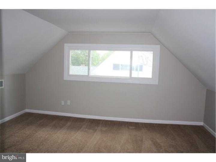 37 Prunewood Road Levittown, PA 19056 - Photo 13 of 19 Gallery Image 13