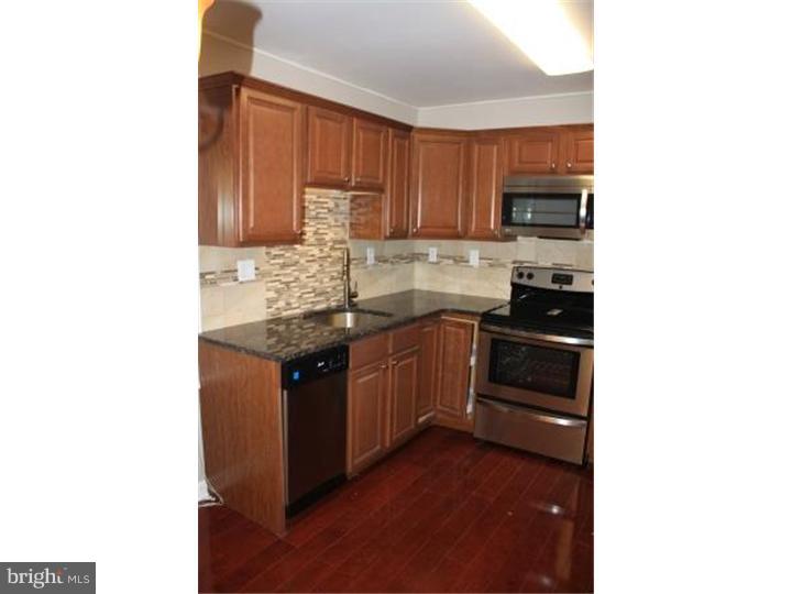 37 Prunewood Road Levittown, PA 19056 - Photo 6 of 19 Gallery Image 6
