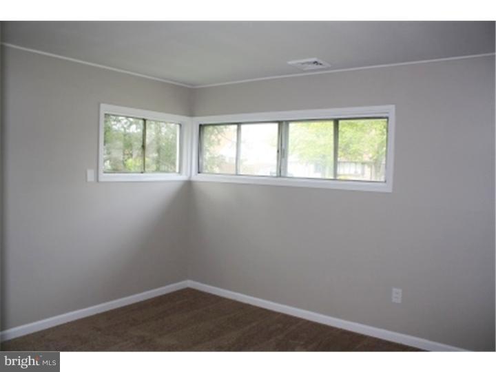 37 Prunewood Road Levittown, PA 19056 - Photo 10 of 19 Gallery Image 10