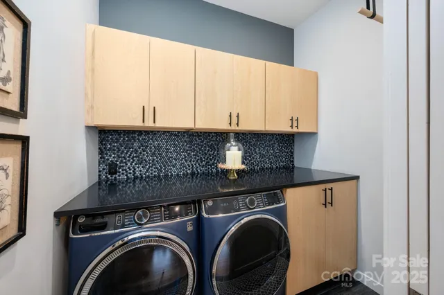 a view of washer and dryer