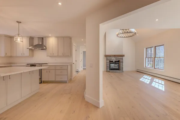 $925,000 | 171 Mending Walls Road, Manchester, VT 05255