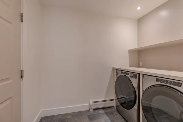 $925,000 | 171 Mending Walls Road, Manchester, VT 05255