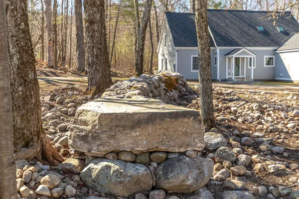 $925,000 | 171 Mending Walls Road, Manchester, VT 05255