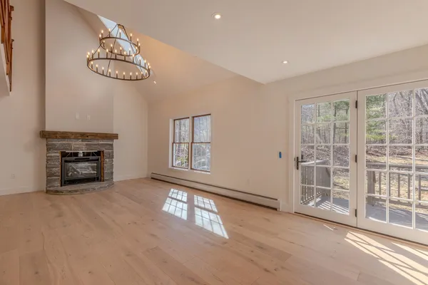 $925,000 | 171 Mending Walls Road, Manchester, VT 05255