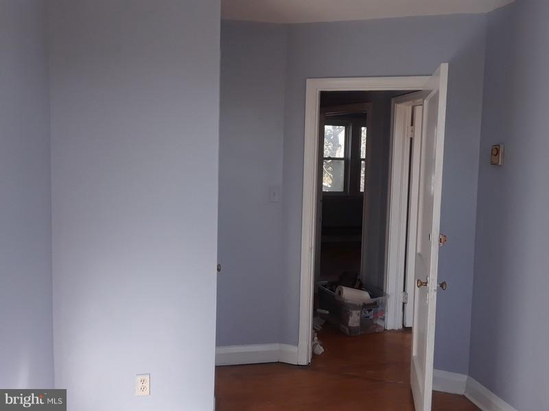 726 Braeside Road Baltimore, MD 21229 - Photo 9 of 15 a view of closet