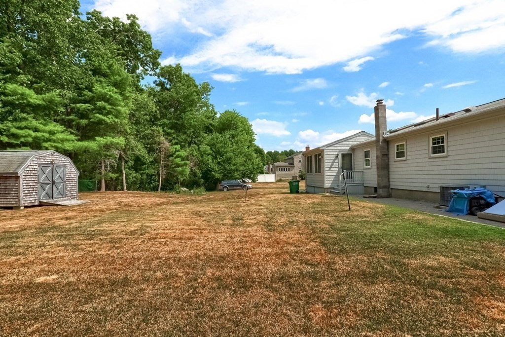 85 Queens Brook Road Pembroke, MA 02359 - Photo 24 of 31 Gallery Image 24