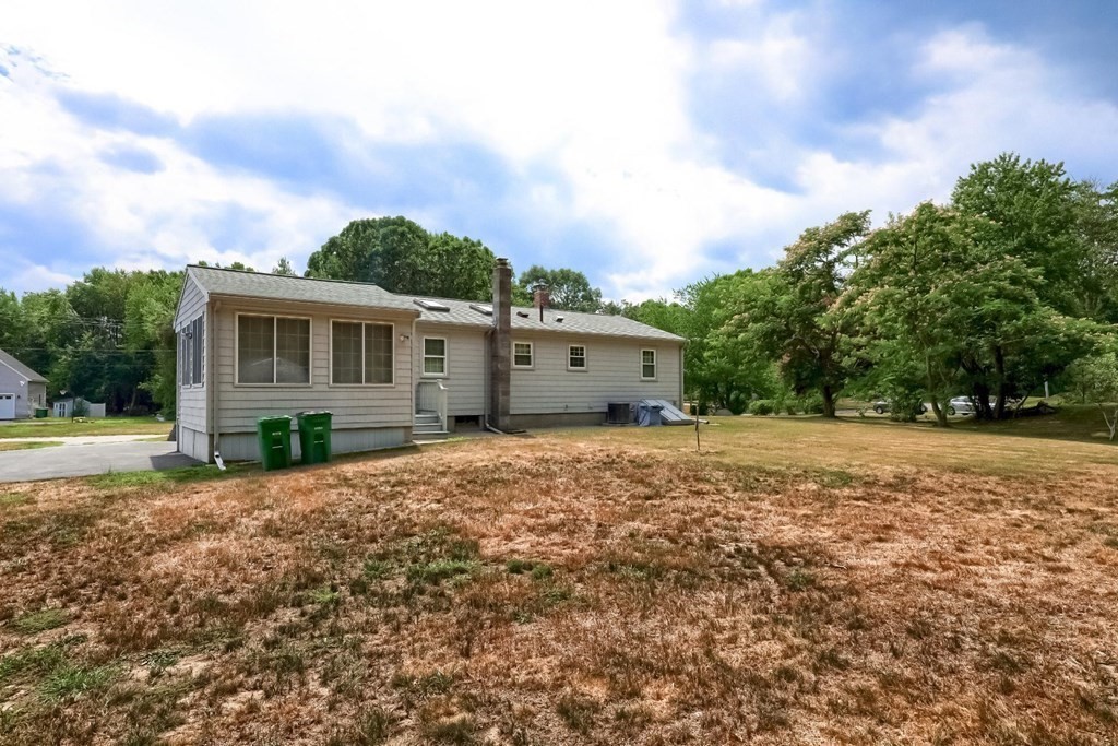 85 Queens Brook Road Pembroke, MA 02359 - Photo 27 of 31 Gallery Image 27