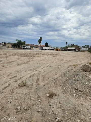 $290,000 | Sunrise & Phyllis, Las Vegas, NV 89110