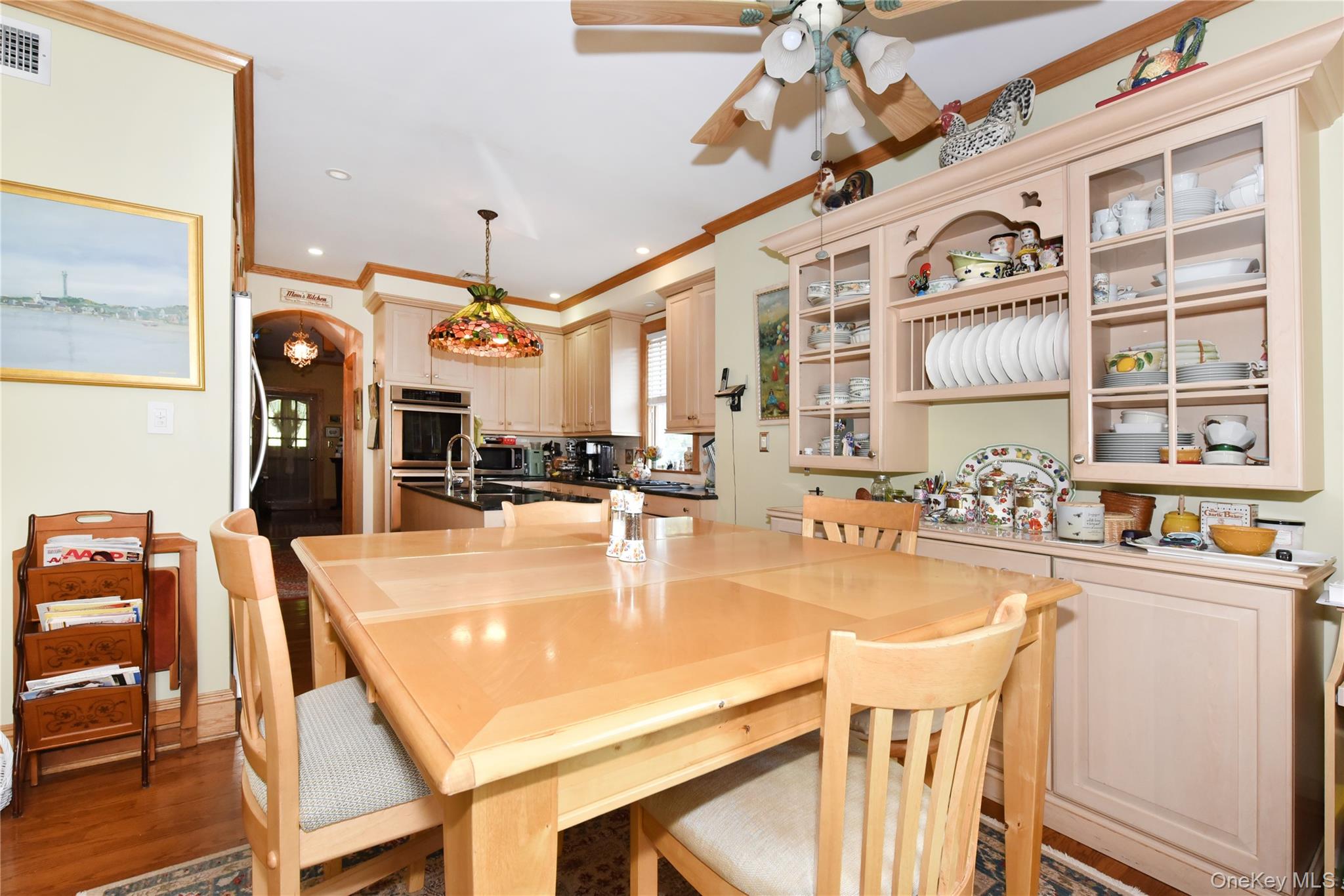 328 38th Road Queens, NY 11363 - Photo 16 of 35