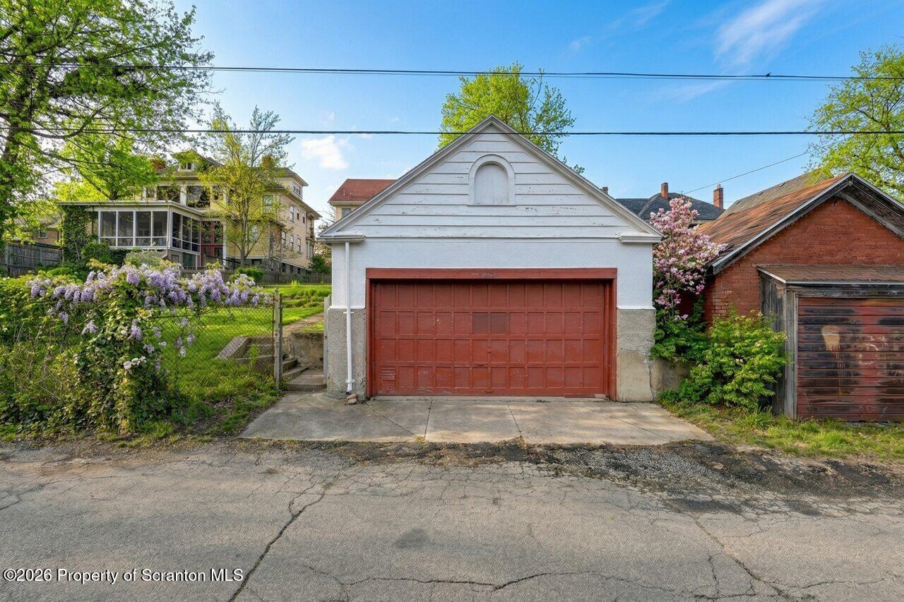 718 Taylor Avenue Scranton, PA 18510 - Photo 70 of 75 718TaylorAve70-jpg