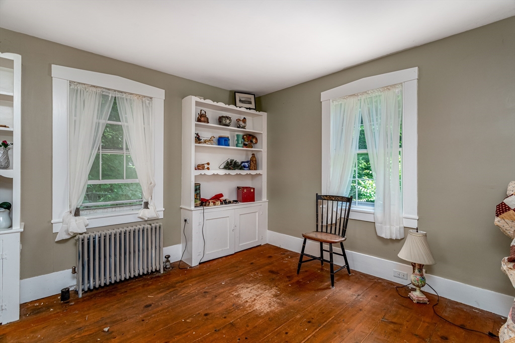 16 Maple Street Sterling, MA 01564 - Photo 22 of 42