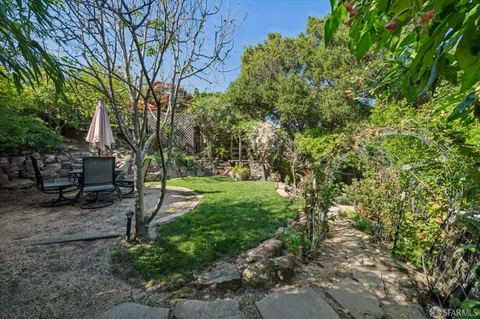 $1,195,000 | 4743 Mountain Boulevard, Oakland, CA 94619