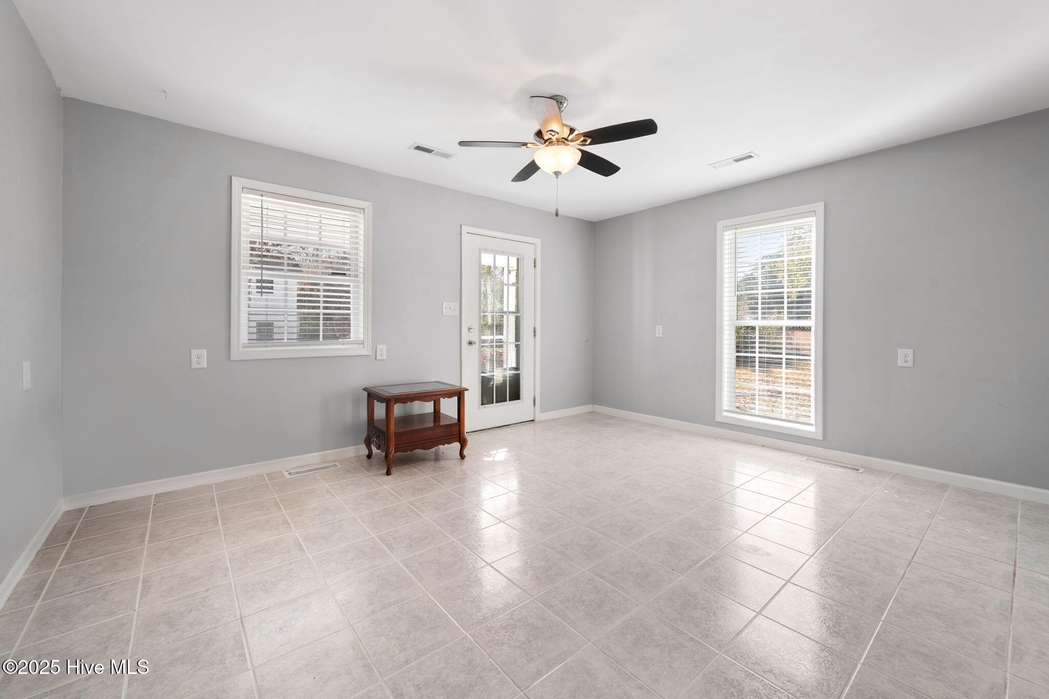 302 Thankful Road Rocky Point, NC 28457 - Photo 3 of 36 11-web-or-mls-office