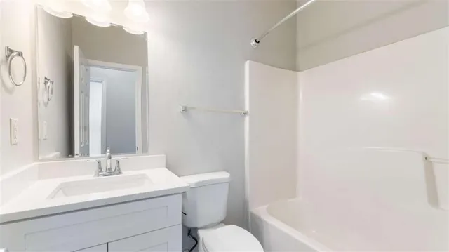 $1,975 | 848 Ridge Avenue Northwest, Unit A, Atlanta, GA 30318