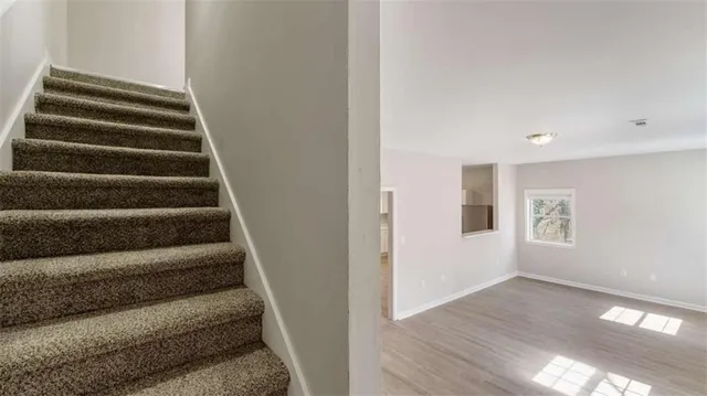 $1,975 | 848 Ridge Avenue Northwest, Unit A, Atlanta, GA 30318